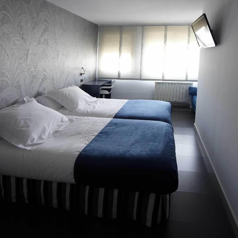 Hostal Averroes Бургос Номер фото